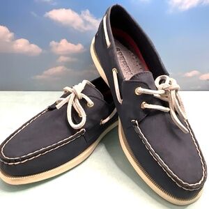 Navy Blue Sperry Top-Sider Authentic Original Boat Shoes. Women’s 10US/Men’s 8.5